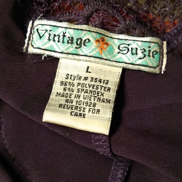 ๐๐ beautiful purple size large lace inset shirt - Picture 5 of 5